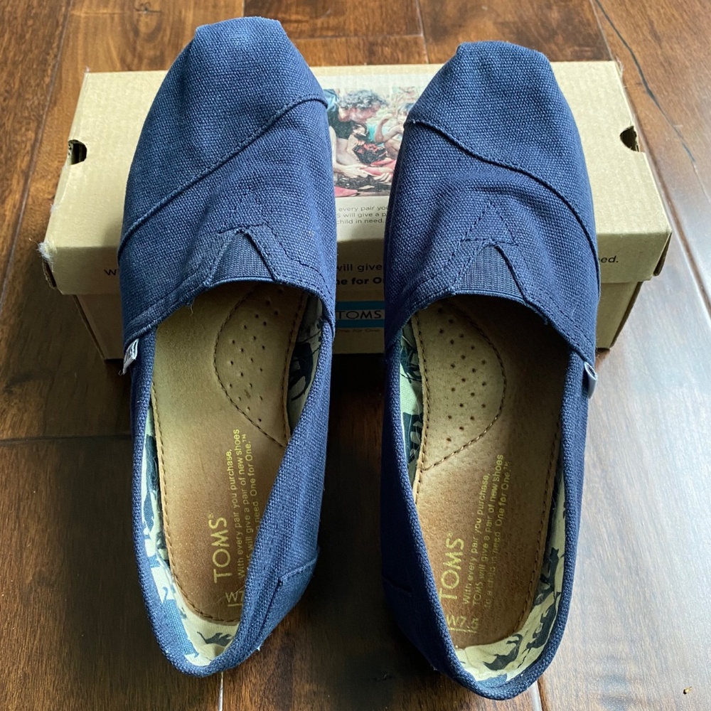 Toms Classic Canvas Slip-On Navy Size 7.5 - Picture 3 of 9